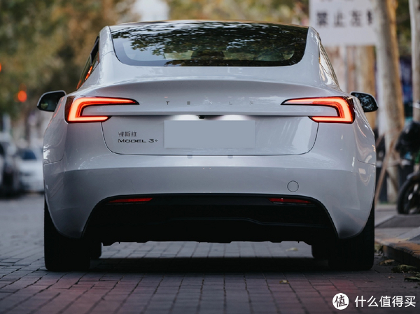 小米公司营销策略研究_小米SU7成本结构_小米汽车定价分析