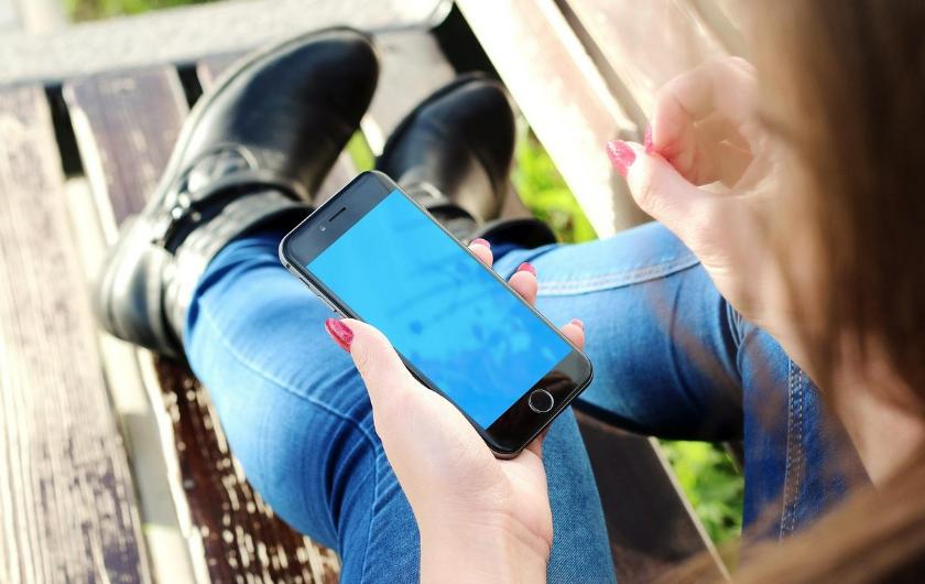 随身WiFi隐藏功能_开启访客网络有影响吗_智能限流防蹭网