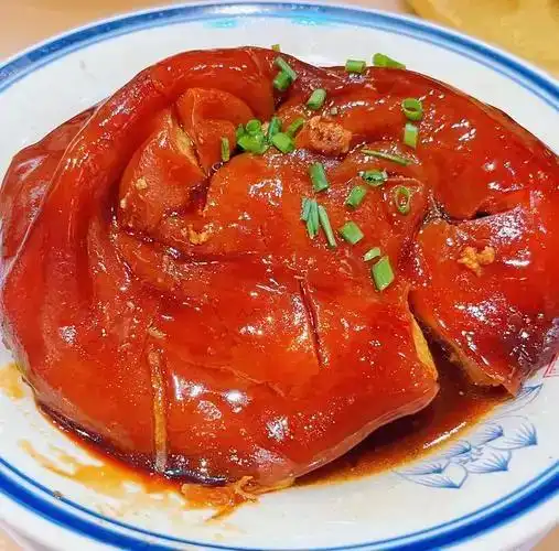 上海本帮菜排名_八宝鸭水晶虾仁白斩鸡_上海十大经典名菜