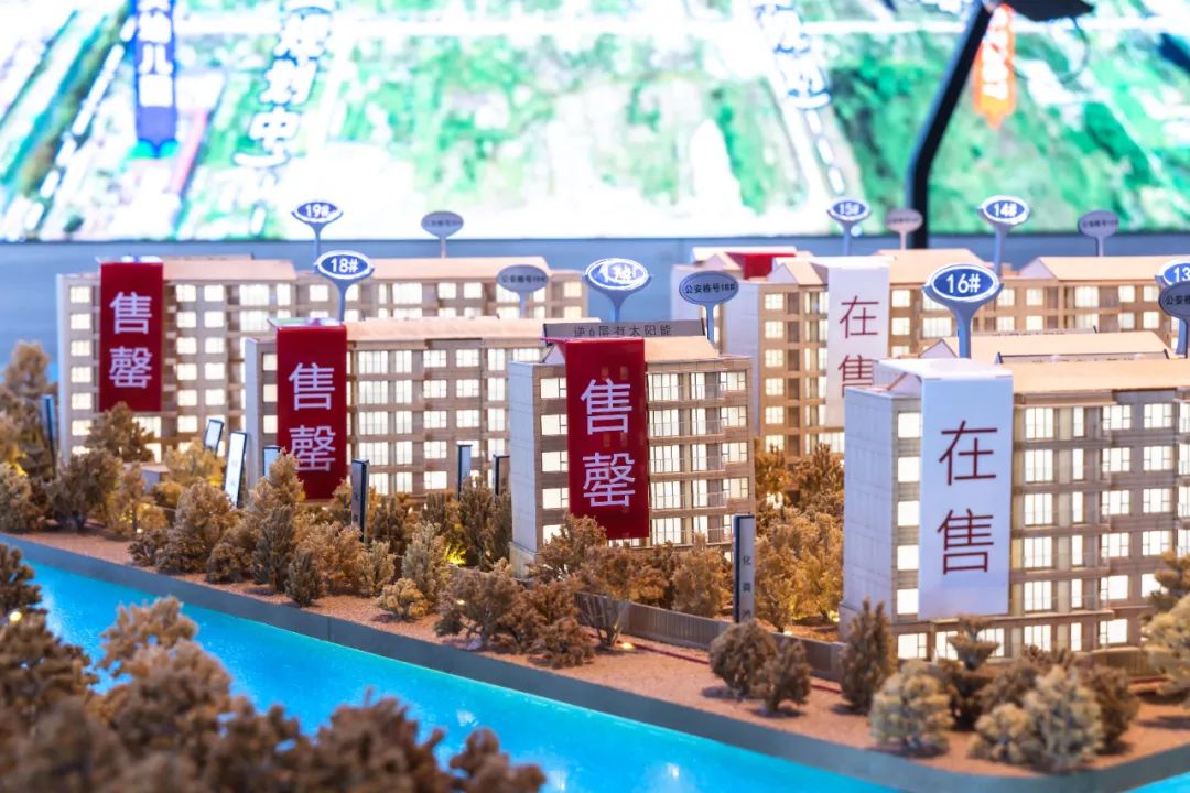 一台10万的车贷款，首付多少钱_消费贷利率上调 3%以下利率消费贷 房贷置换消费贷