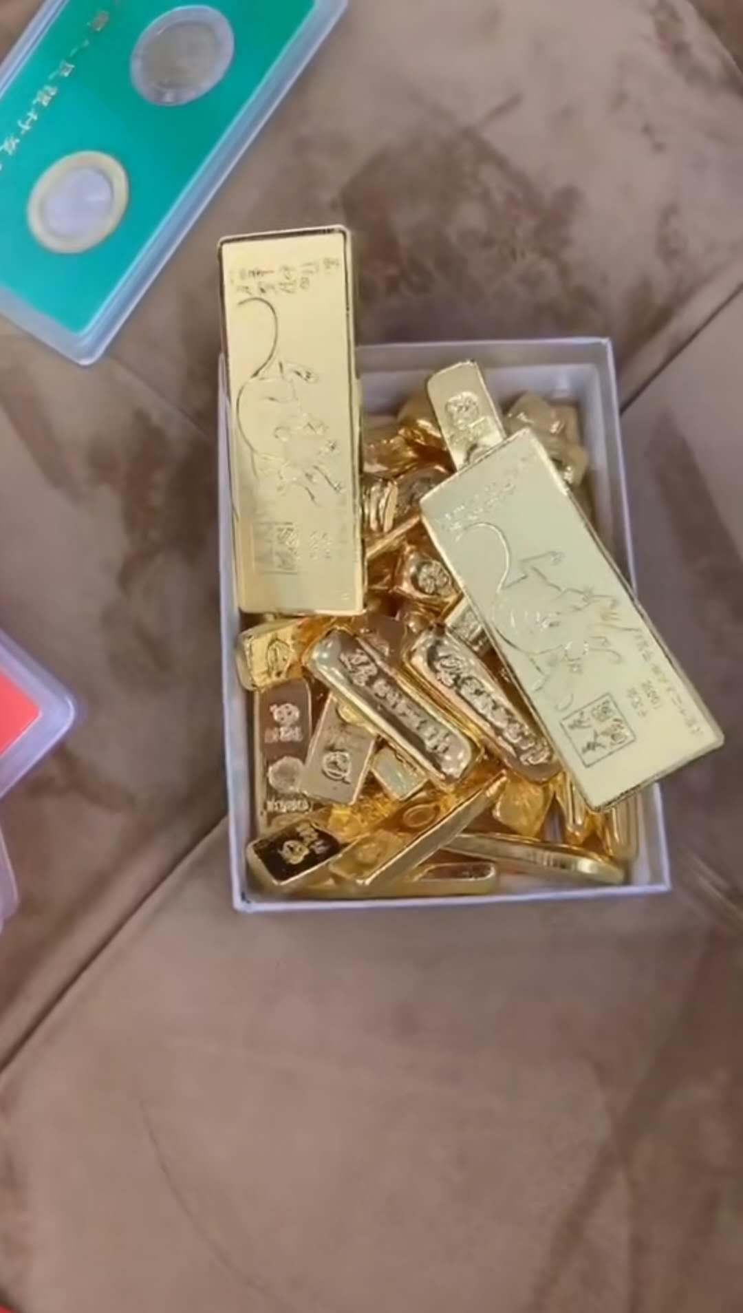 广州金银币交易市场在什么位置_熊猫金币投资_嫁妆黄金变现